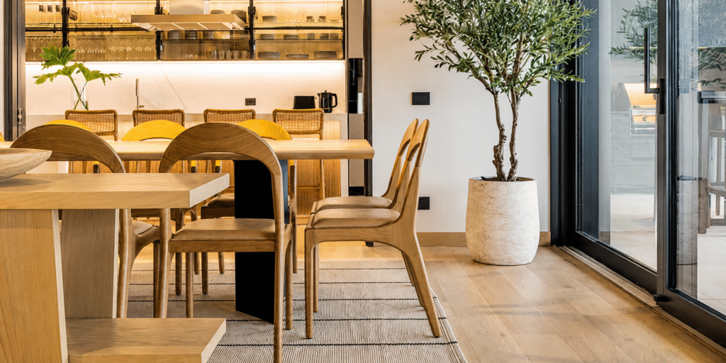 Silla de comedor premium boomerang